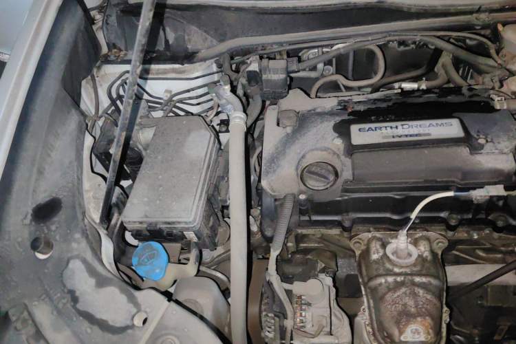 Used Honda Elysion 2016 2.4L Style Edition Engine Bay Right