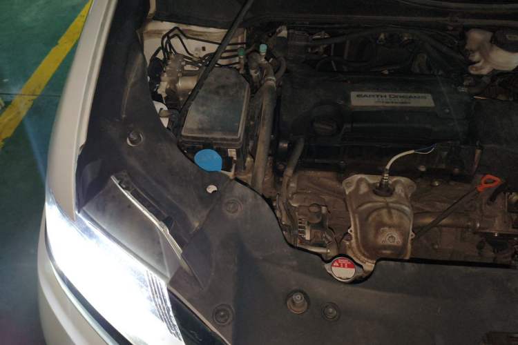 Used Honda Elysion 2016 2.4L Luxury Edition Engine Bay Right