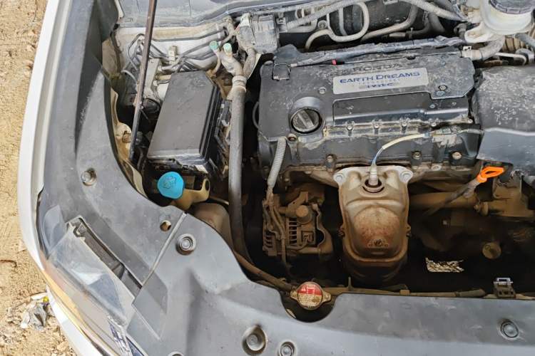 Used Honda Elysion 2016 2.4L Luxury Edition Engine Bay Right
