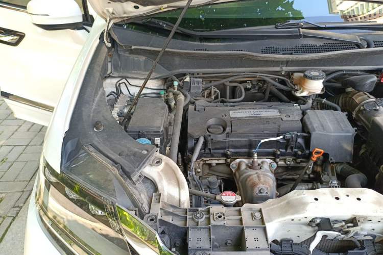 Used Honda Elysion 2016 2.4L Luxury Edition Engine Bay Right