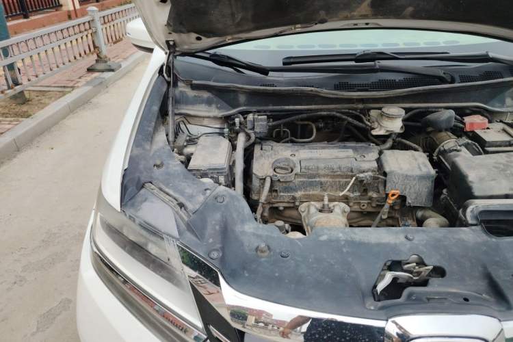 Used Honda Elysion 2016 2.4L Luxury Edition Engine Bay Right