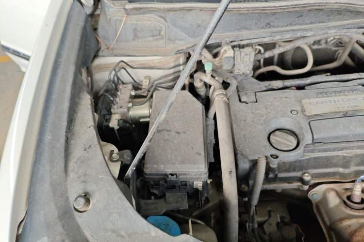 Used Honda Elysion 2016 2.4L Luxury Edition Engine Bay Right