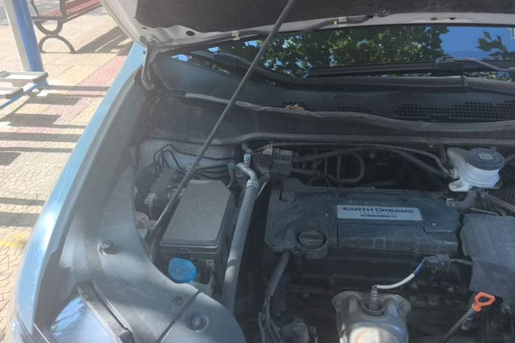 Used Honda Elysion 2016 2.4L Luxury Edition Engine Bay Right