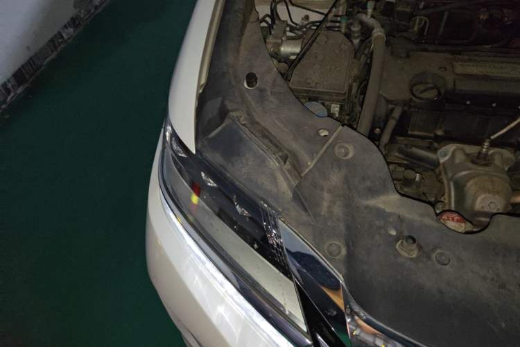 Used Honda Elysion 2016 2.4L Luxury Edition Engine Bay Right