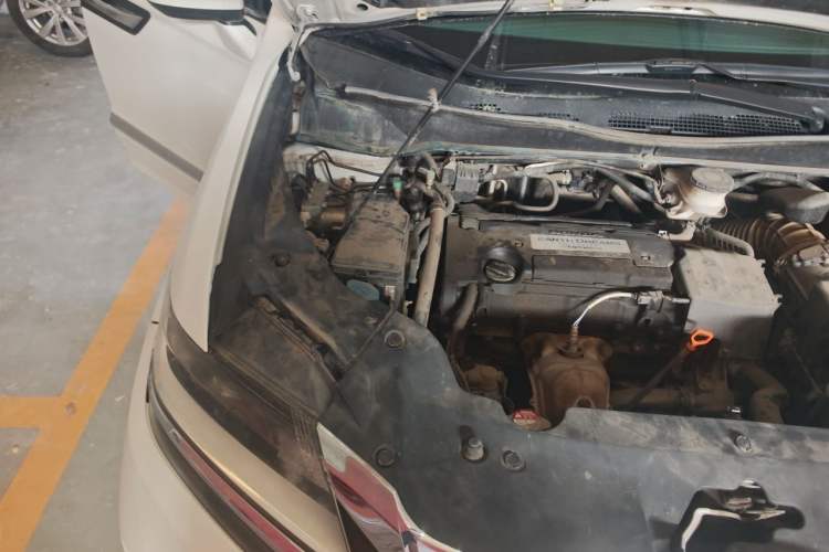 Used Honda Elysion 2016 2.4L Classic Edition Engine Bay Right