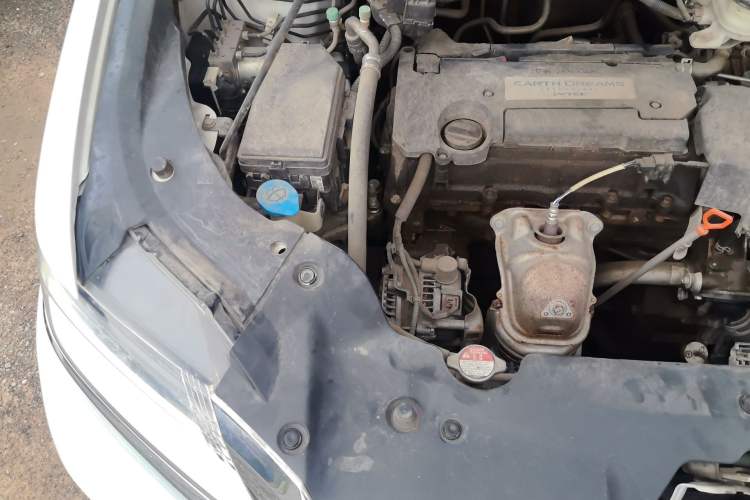 Used Honda Elysion 2016 2.4L Comfort Edition Engine Bay Right