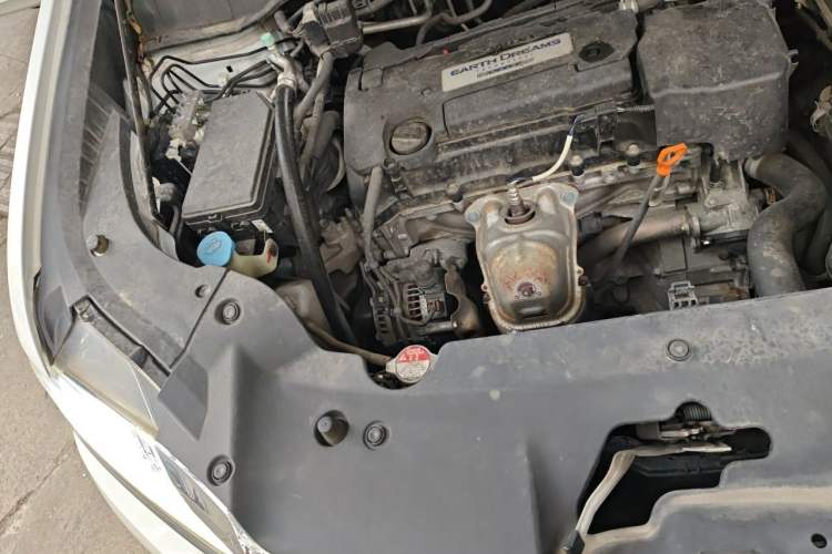Used Honda Elysion 2016 2.4L Luxury Edition Engine Bay Right