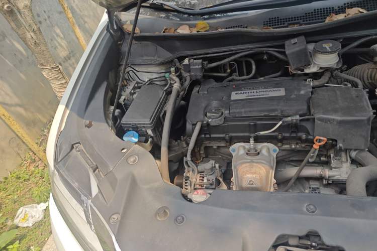Used Honda Elysion 2016 2.4L Luxury Edition Engine Bay Right