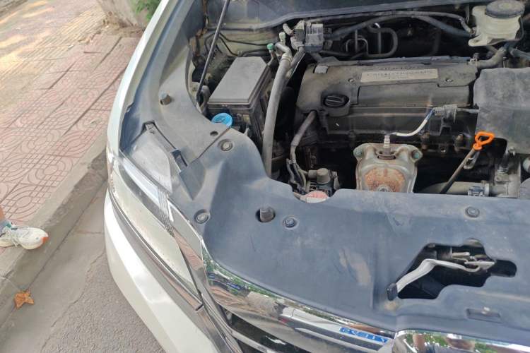 Used Honda Elysion 2016 2.4L Luxury Edition Engine Bay Right