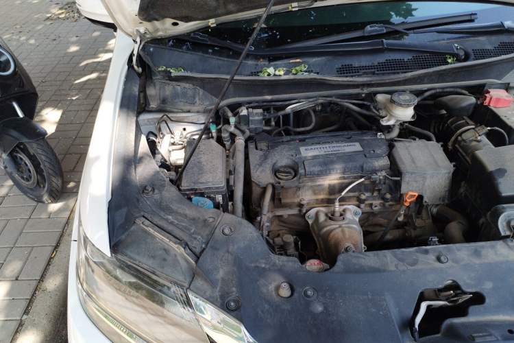 Used Honda Elysion 2016 2.4L Classic Edition Engine Bay Right