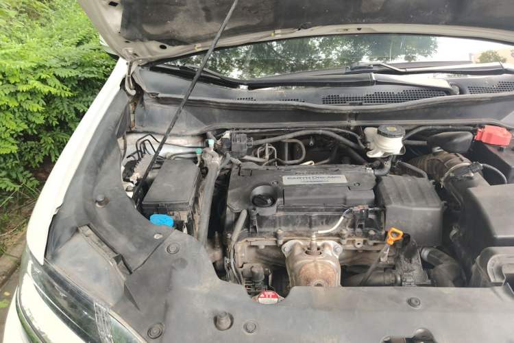 Used Honda Elysion 2016 2.4L Supreme Edition Engine Bay Right