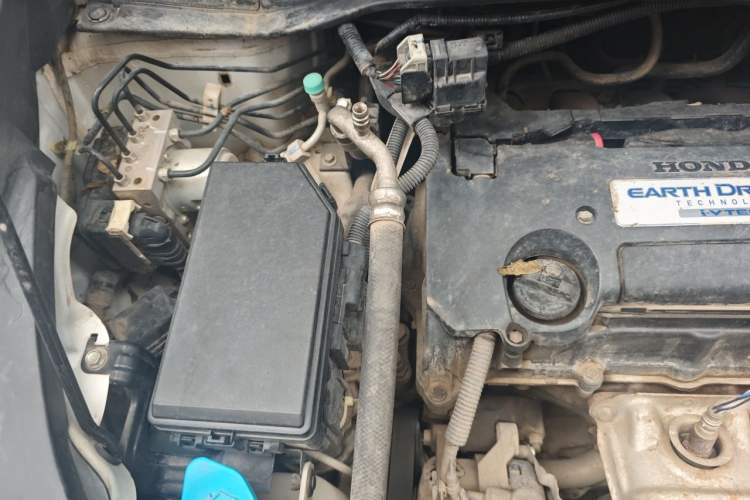 Used Honda Elysion 2016 2.4L Luxury Edition Engine Bay Right