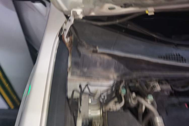 Used Honda Elysion 2016 2.4L Supreme Edition Engine Bay Right