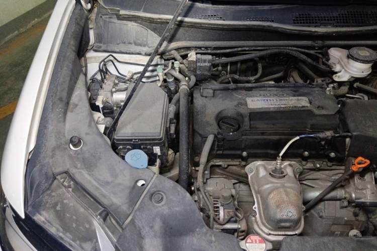 Used Honda Elysion 2016 2.4L Supreme Edition Engine Bay Right