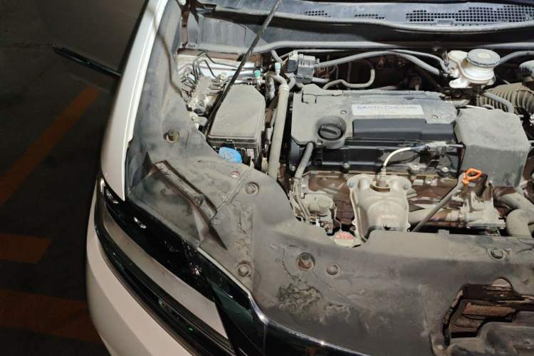 Used Honda Elysion 2016 2.4L Luxury Edition Engine Bay Right
