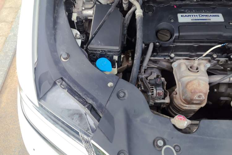 Used Honda Elysion 2016 2.4L Classic Edition Engine Bay Right