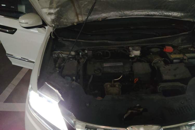 Used Honda Elysion 2016 2.4L Luxury Edition Engine Bay Right
