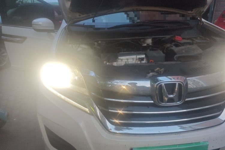 Used Honda Elysion 2016 2.4L Luxury Edition Engine Bay Right