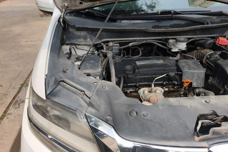 Used Honda Elysion 2016 2.4L Comfort Edition Engine Bay Right