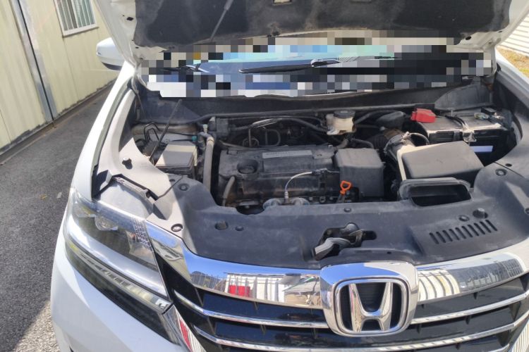 Used Honda Elysion 2016 2.4L Style Edition Engine Bay Right