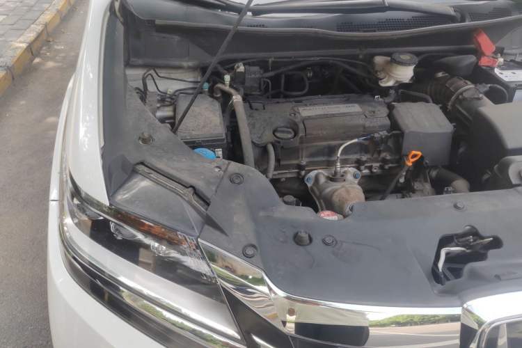 Used Honda Elysion 2016 2.4L Style Edition Engine Bay Right