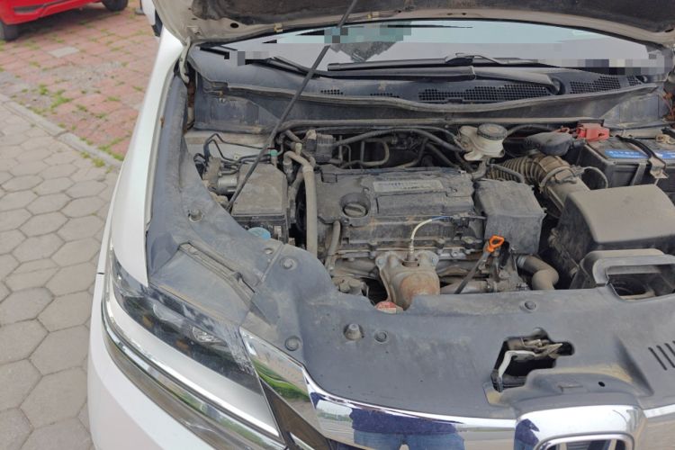 Used Honda Elysion 2016 2.4L Luxury Edition Engine Bay Right