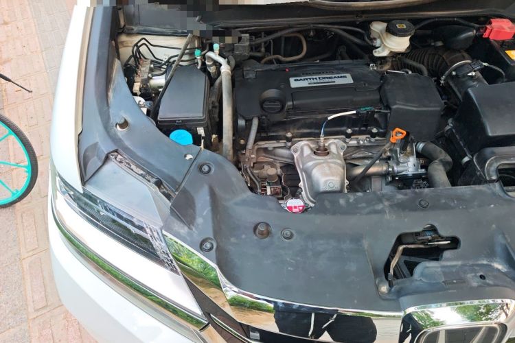Used Honda Elysion 2016 2.4L Supreme Edition Engine Bay Right