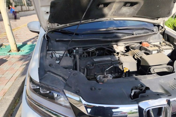 Used Honda Elysion 2016 2.4L Comfort Edition Engine Bay Right