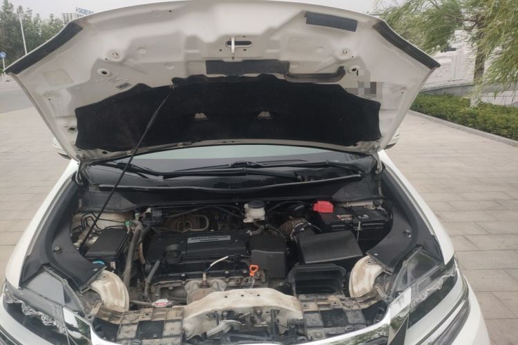 Used Honda Elysion 2016 2.4L Supreme Edition Engine Bay