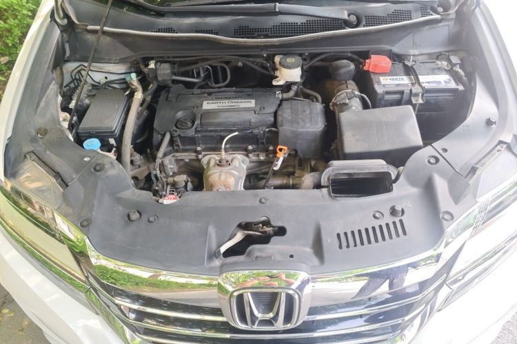 Used Honda Elysion 2016 2.4L Luxury Edition Engine Bay