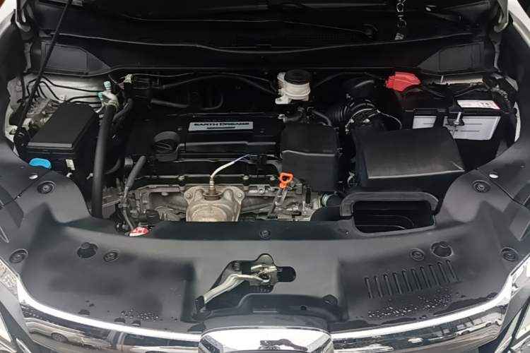 Used Honda Elysion 2016 2.4L Luxury Edition Engine Bay