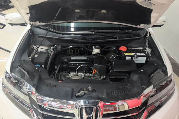 Used Honda Elysion 2016 2.4L Classic Edition Engine Bay