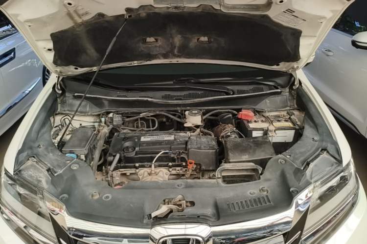 Used Honda Elysion 2016 2.4L Style Edition Engine Bay