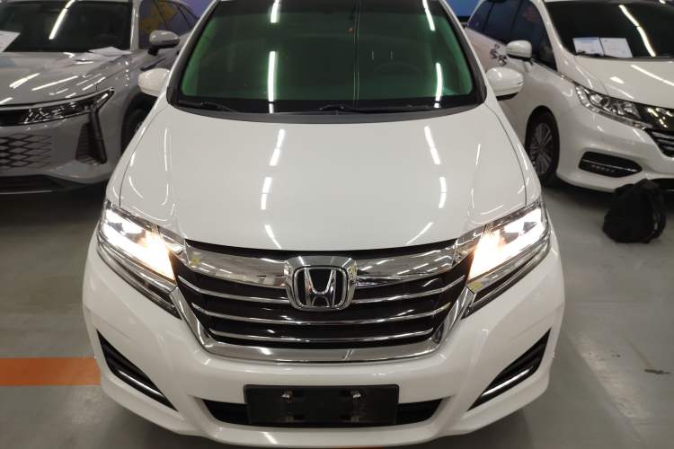 Used Honda Elysion 2016 2.4L Classic Edition Exterior 1