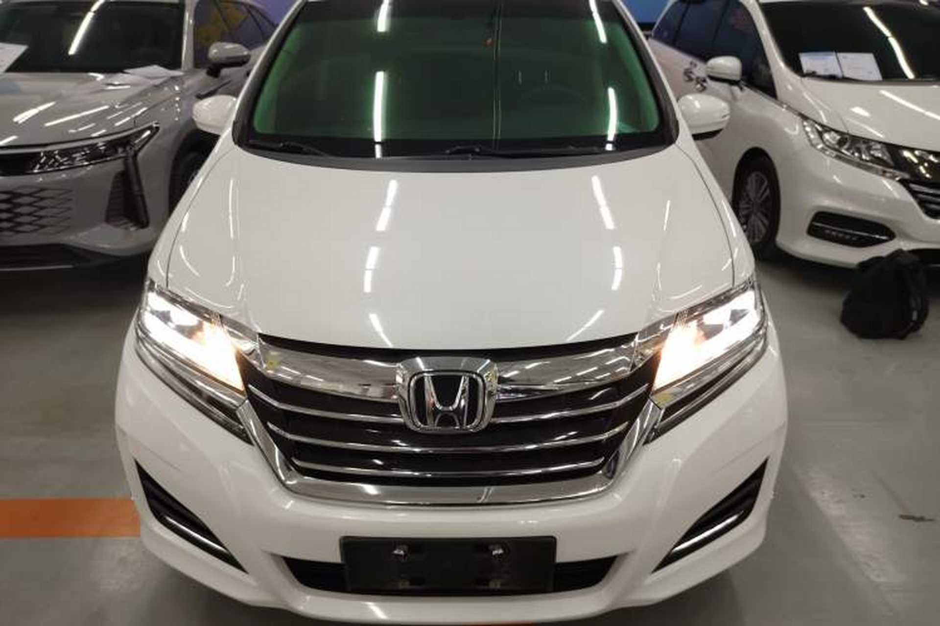 Used Honda Elysion 2016 2.4L Classic Edition Exterior 1