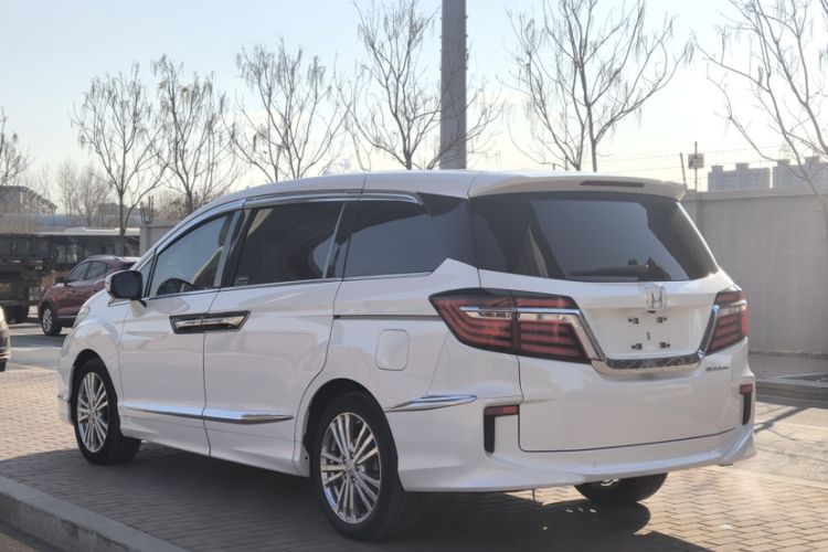 Used Honda Elysion 2016 2.4L Luxury Edition Exterior 11