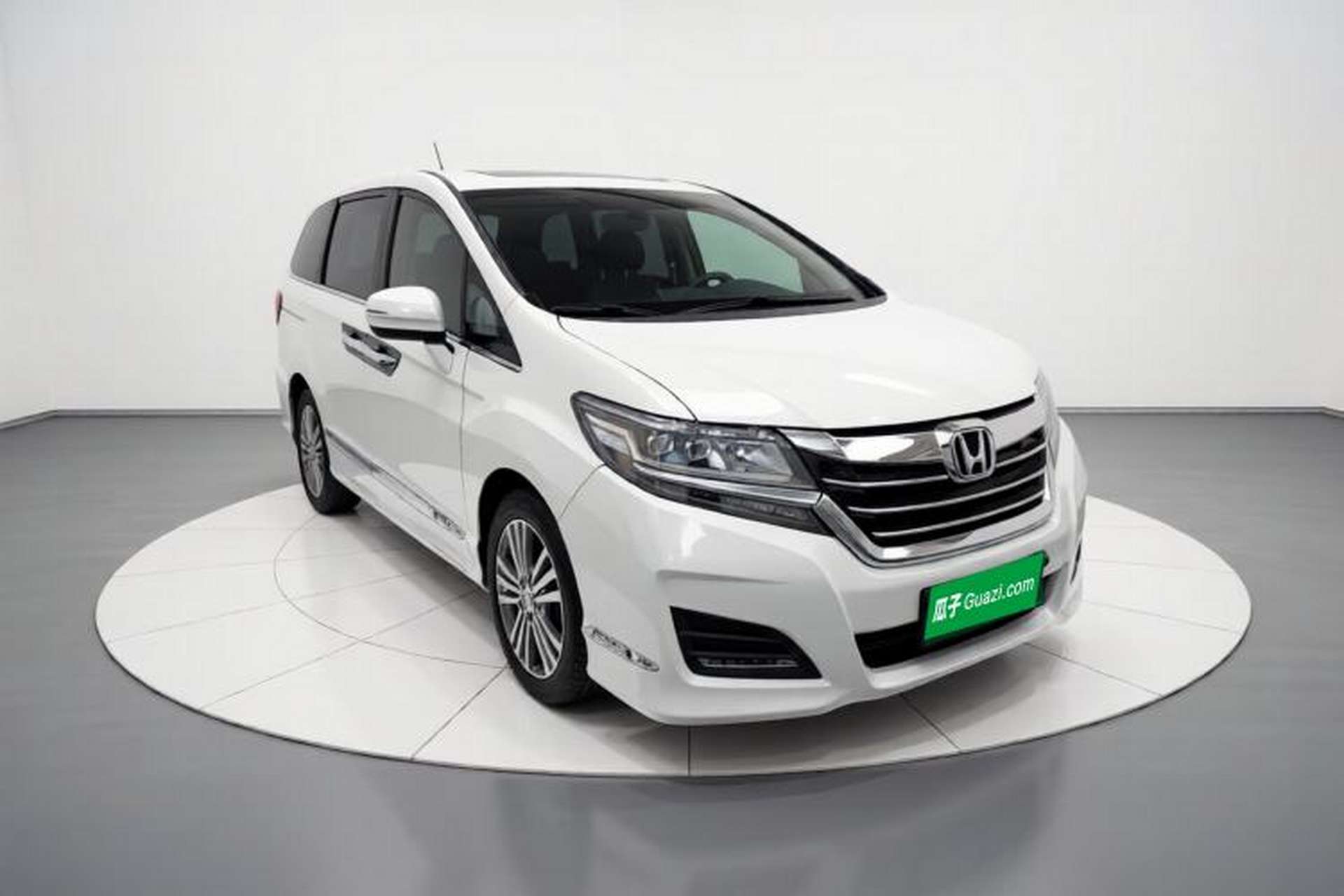 Used Honda Elysion 2016 2.4L Classic Edition Exterior 2