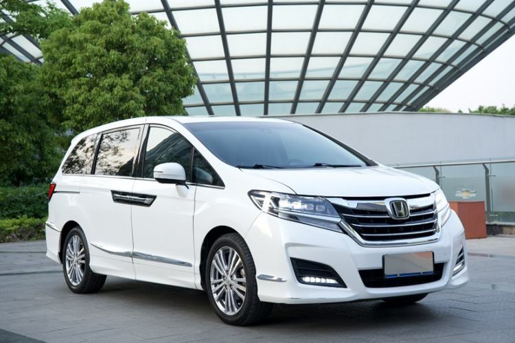Used Honda Elysion 2016 2.4L Supreme Edition Exterior 2