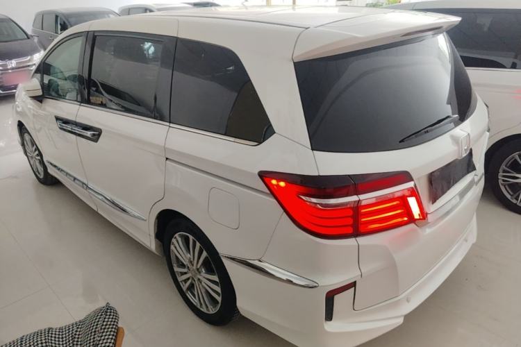 Used Honda Elysion 2016 2.4L Luxury Edition Exterior 2