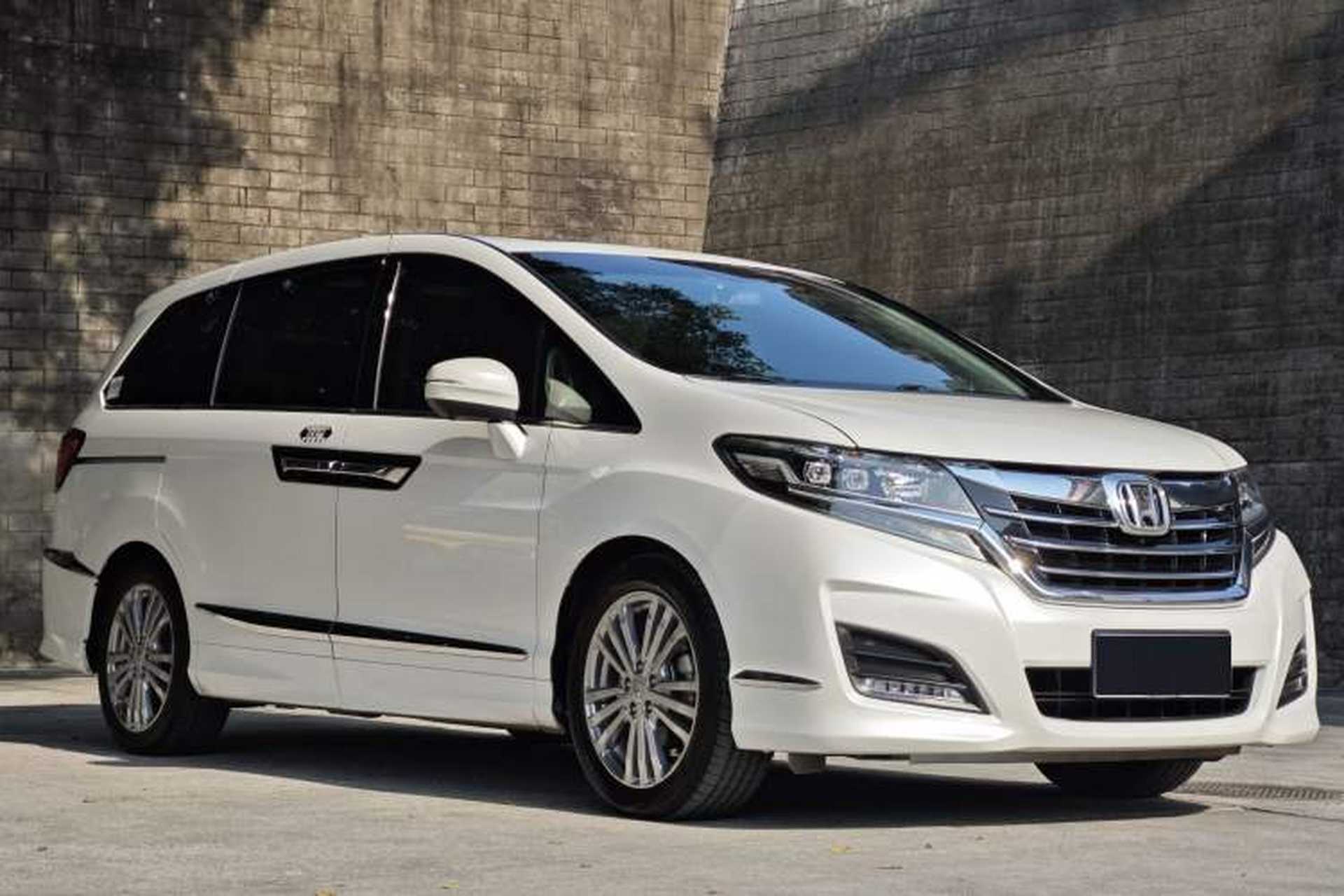 Used Honda Elysion 2016 2.4L Style Edition Exterior 2