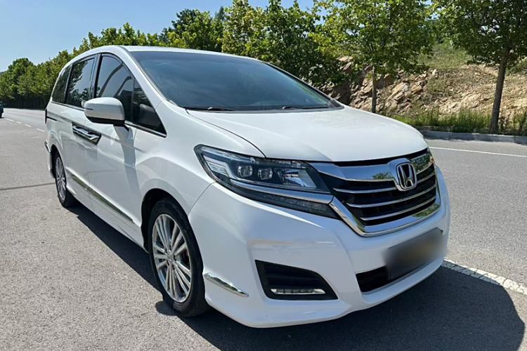 Used Honda Elysion 2016 2.4L Classic Edition Exterior 2