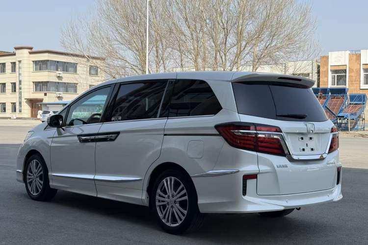 Used Honda Elysion 2016 2.4L Comfort Edition Exterior 2