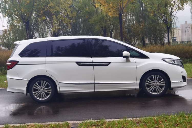 Used Honda Elysion 2016 2.4L Comfort Edition Exterior 2