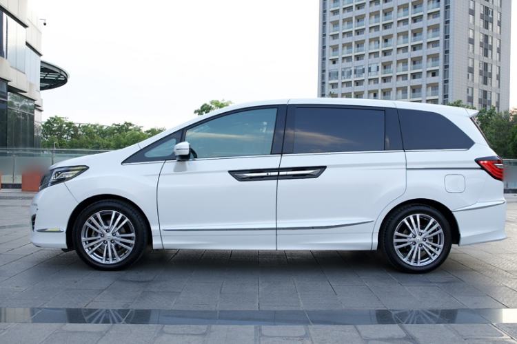 Used Honda Elysion 2016 2.4L Supreme Edition Exterior 3