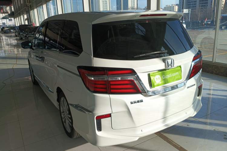 Used Honda Elysion 2016 2.4L Supreme Edition Exterior 3