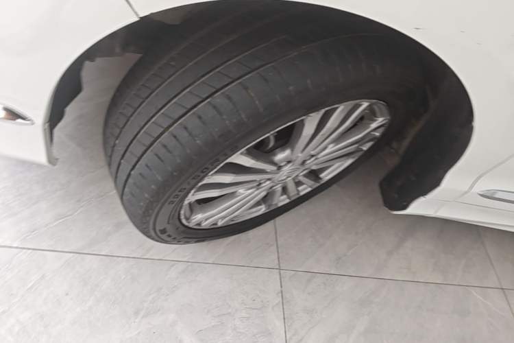 Used Honda Elysion 2016 2.4L Supreme Edition Exterior 4