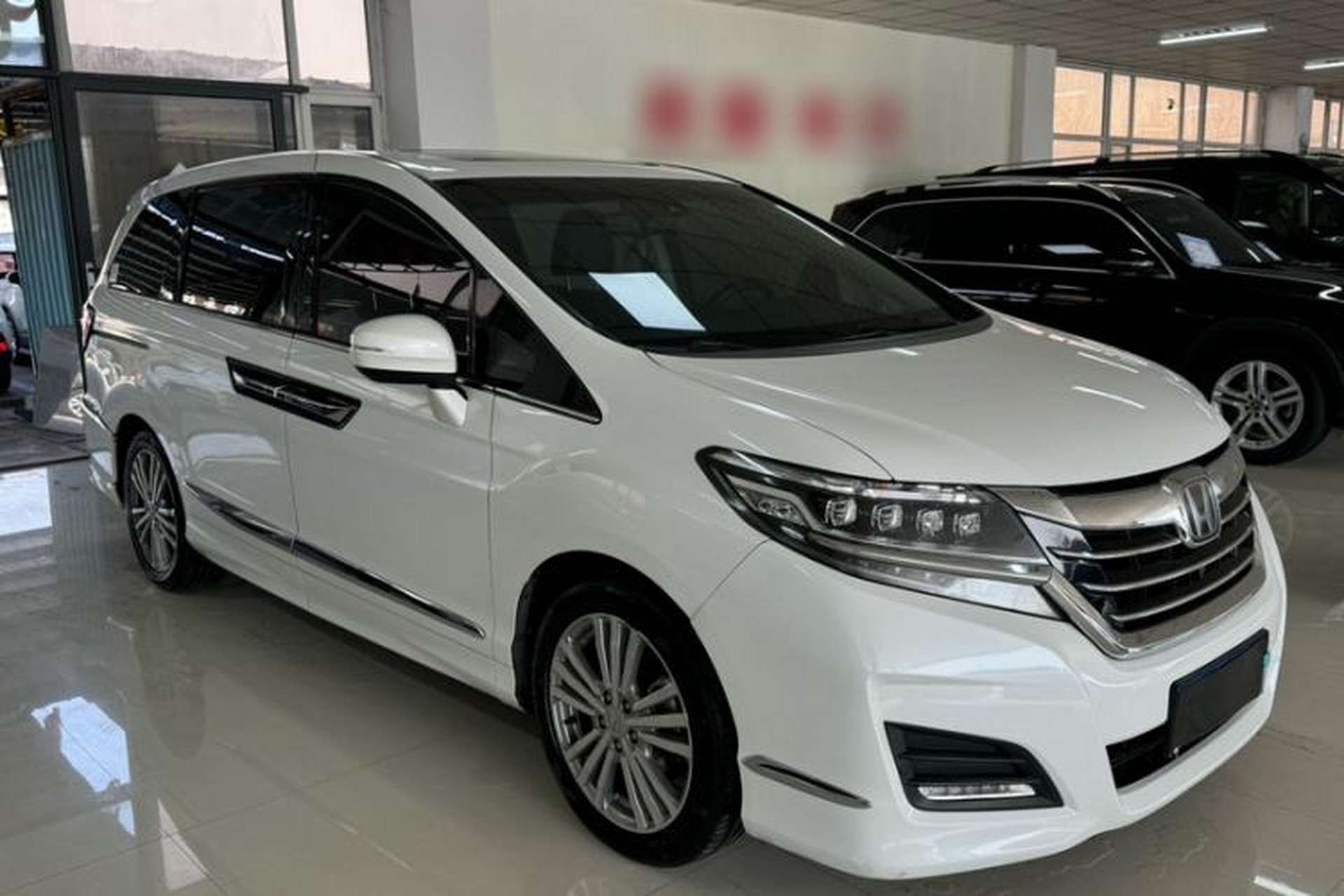 Used Honda Elysion 2016 2.4L Supreme Edition Exterior 4