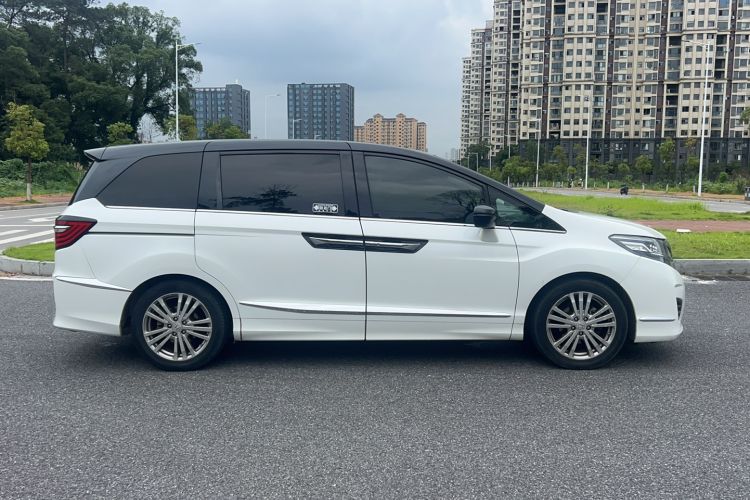 Used Honda Elysion 2016 2.4L Supreme Edition Exterior 4