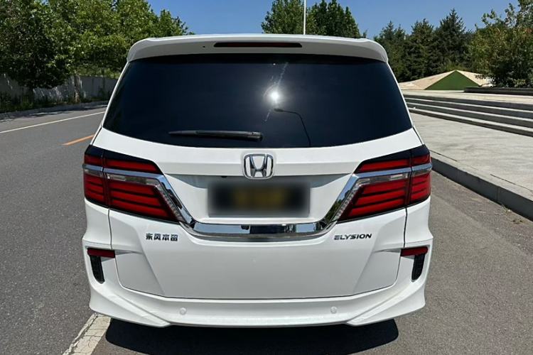 Used Honda Elysion 2016 2.4L Classic Edition Exterior 4