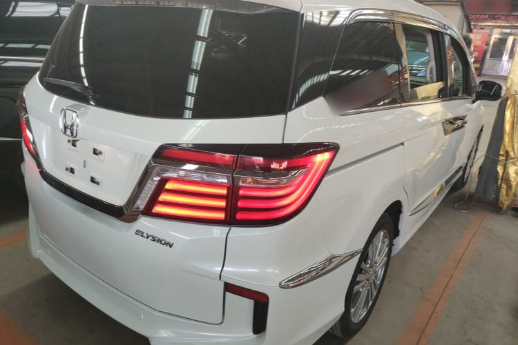 Used Honda Elysion 2016 2.4L Luxury Edition Exterior 4